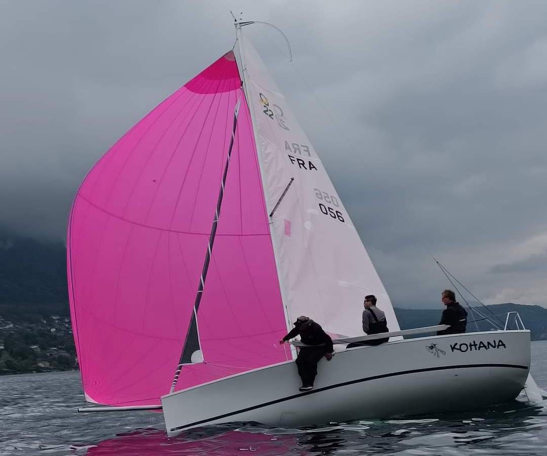 Assurboat au Bol d'Or du Léman